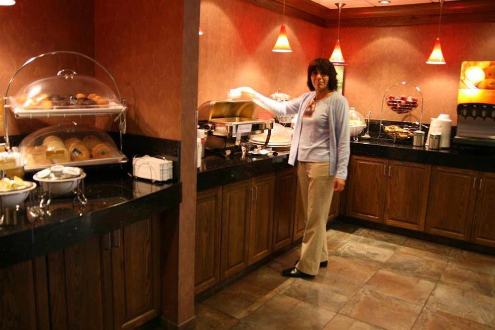 Hampton Inn & Suites Carson City Restaurace fotografie